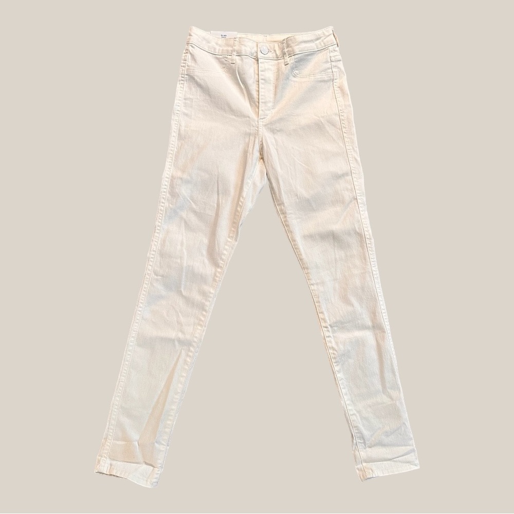 NWT H&M High Waist Jeans